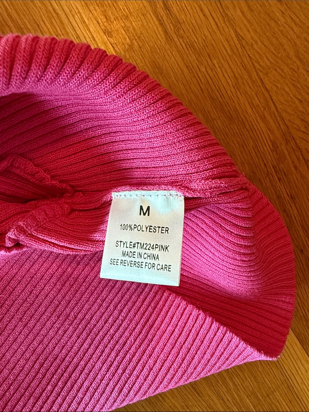 Ribbed V-Neck Cropped Tank Top in Bright Pink - Picture 3 of 3